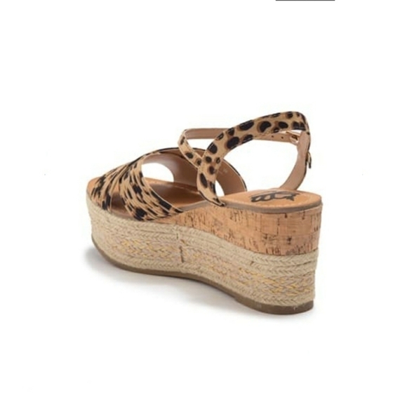 Fergalisious Pardy espadrille platform sandal 7.5 - Picture 4 of 10